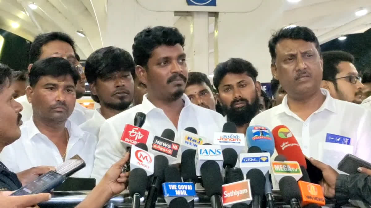 “ஆண்டுக்கு 3,600 கோடி ஊழல்.. மாசம் 100 கோடி தனி நபர் பைக்குப் போயிருக்கு!”.. கோவையில் வச்சு உண்மையை உடைத்த அமைச்சர் விக்னேஷ்..!!