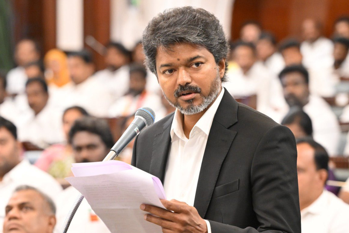 “எங்கே ஆதாரம்?”… விஜய் அரசுக்கு எதிரான சதி முறியடிப்பு… தவெக நம்பிக்கை வாக்கெடுப்பு வழக்கில் உச்ச நீதிமன்றம் கொடுத்த மரண தீர்ப்பு..!!!