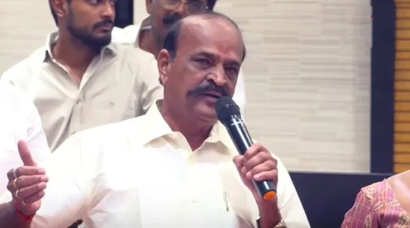 “தொடர் தோல்வி சகஜமாகிடுச்சு.. உட்கட்சி பிளவுக்கு துணை போக முடியாது!”… அதிமுகவில் இருந்து அதிரடியாக விலகி தவெகவில் இணைந்த கடம்பூர் ராஜு..!!!!
