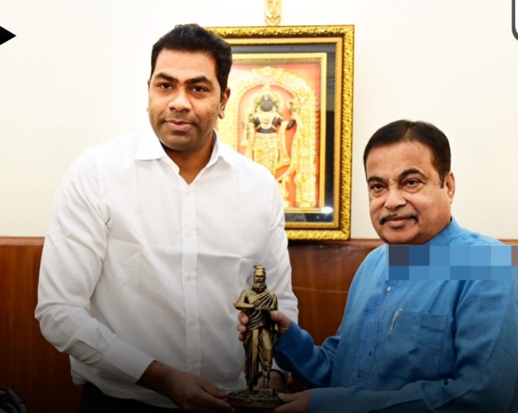 “டெல்லியில் பறந்த கோரிக்கை மனுக்கள்!”.. மத்திய அமைச்சர் நிதின் கட்கரியை நேரில் சந்தித்த தமிழக அமைச்சர் ஆதவ் அர்ஜுனா..!!!