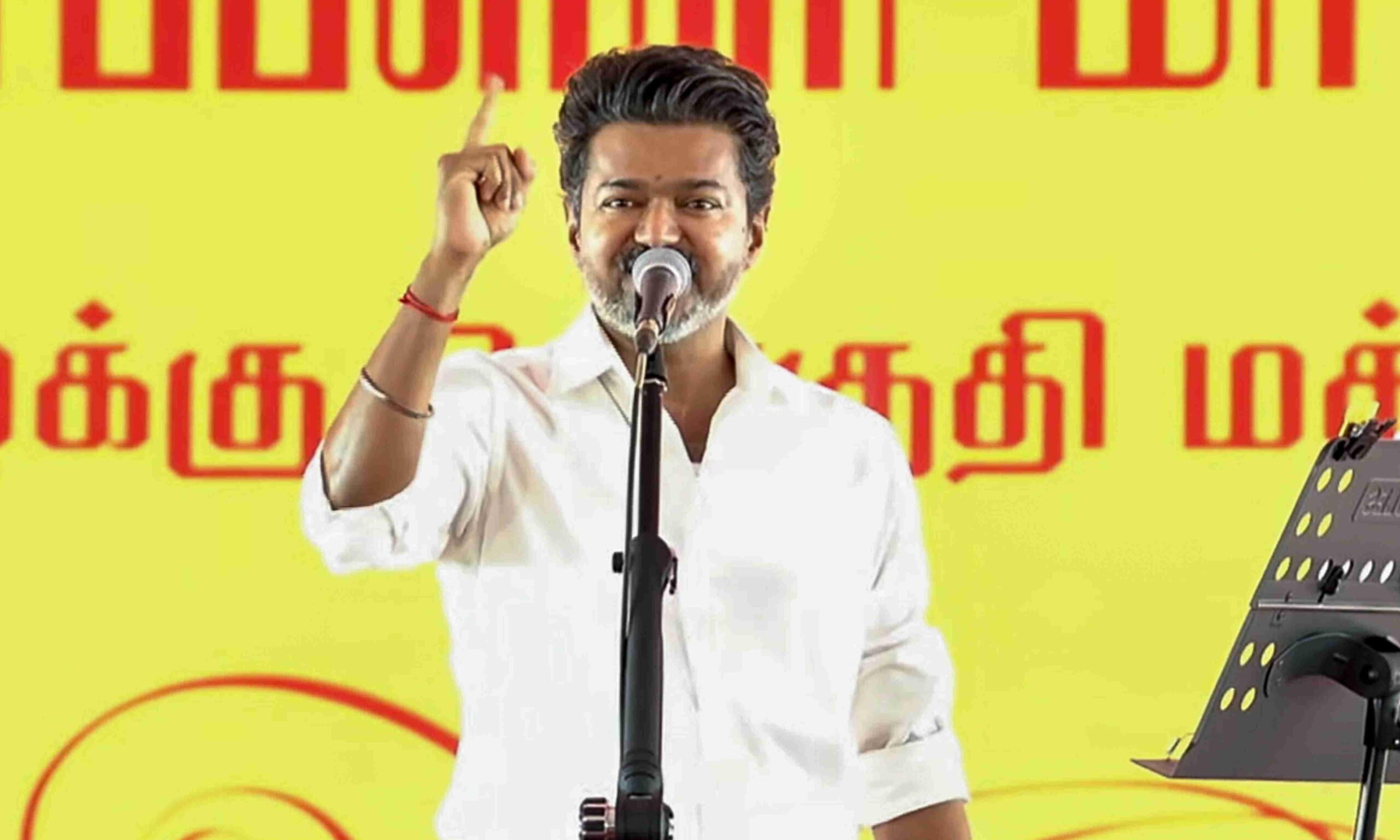 “யாரை பார்த்து தற்குறின்னு சொன்னீங்க? இத்தனை வருஷமா ஓட்டு போட்டப்போ தெரியலையா?” திமுகவுக்கு விஜய் கொடுத்த  பதிலடி….!!