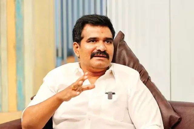 நடுராத்திரியில வந்து ஃபியூஸ் கட்டைய திருடிட்டு போறாங்க!” தமிழ்நாட்டில் தொடர் மின்வெட்டுக்கு இதான் காரணம்.. அமைச்சர் நிர்மல் குமார் அதிரடி விளக்கம்..!!!