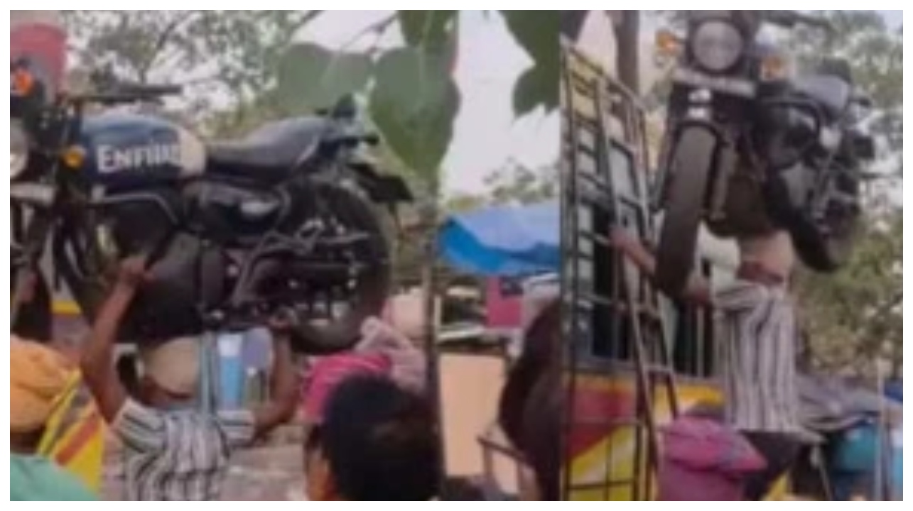 அடேங்கப்பா.. இவரு மனுஷனா?… அசால்ட்டாக புல்லட்டை தூக்கிய வாலிபர்… திகைத்து நின்ற பயணிகள்… இணையத்தை தெறிக்கவிடும் பரபரப்பு காட்சி..!!!