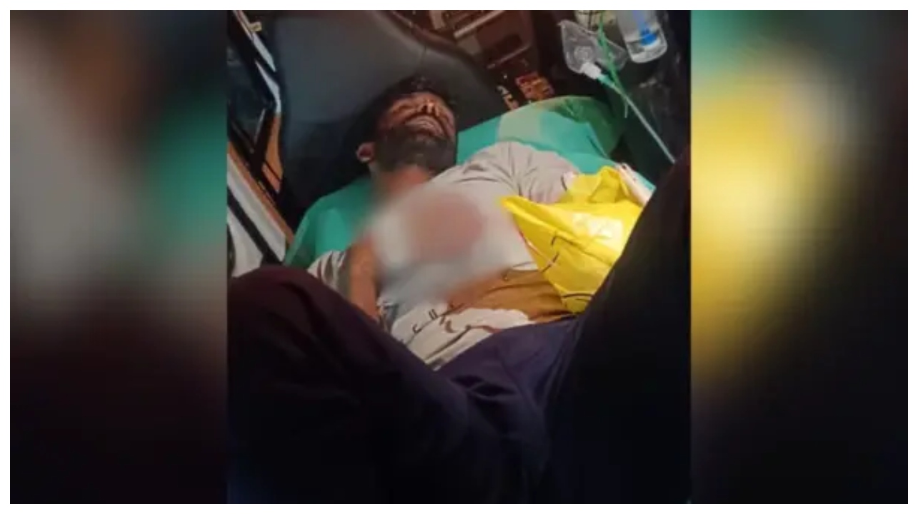 கள்ளக்காதலால் துடிதுடித்த வாலிபர்.. மணிக்கட்டுடன் துண்டான கை.. மருத்துவமனையில் போராடும் உயிர்.. வாலிபர்களுக்குப் பாடம் புகட்டிய நள்ளிரவுச் சம்பவம்..!!!