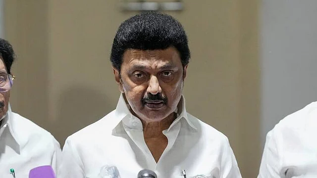 ​”இனி அங்க இருந்தா வேலைக்கு ஆகாது” தவெக-வில் ஐக்கியமான ஜெகத்ரட்சகன் மகன்…. அடுத்தடுத்து கழன்றுகொள்ளும் விஐபிக்கள்: ஸ்டாலின் அதிரடி ஆக்ஷன் எடுப்பாரா….?