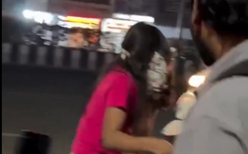 “அய்யோ… என்னை தப்பா தொட்டான்!” மாட்டிக்கொண்டதும் பெண் போட்ட பயங்கர நாடகம்…. வீடியோ ஆதாரத்தால் தப்பித்த இளைஞர்…!!