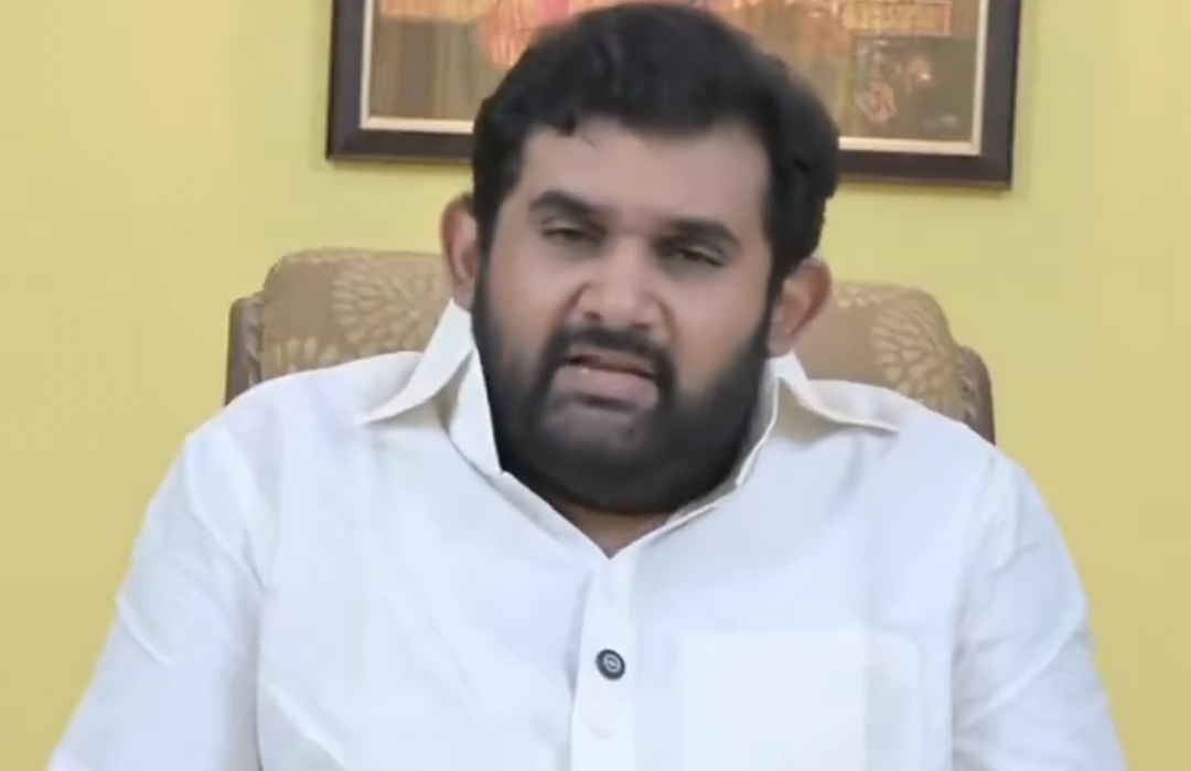 “அண்ணாமலையையே புறக்கணிச்சிட்டீங்களே” பாஜகவுக்கும் திமுகவுக்கும் எந்த வித்தியாசமும் இல்ல…. கட்சியிலிருந்து விலகிய அமர்பிரசாத் ரெட்டி….!!
