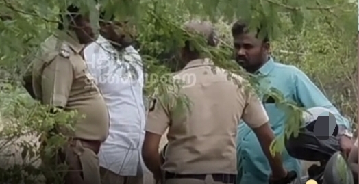 ​”ஆடு மேய்க்கலன்னு இப்படியா பண்ணுவீங்க” சிறுவன் அடித்துக் கொலை…. உடலை தோண்டி எடுத்த திருவள்ளூர் போலீசார்…. பகீர் சம்பவம்….!!