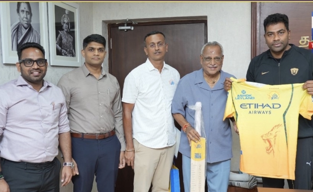 “தோனி டீமின் ஸ்பெஷல் கிப்ட்” அமைச்சர் ஆதவ் அர்ஜுனாவுக்கு கிடைத்த சிஎஸ்கே ஜெர்சி…. அமைச்சரை சந்தித்த சென்னை சூப்பர் கிங்ஸ் சிஇஓ….!!
