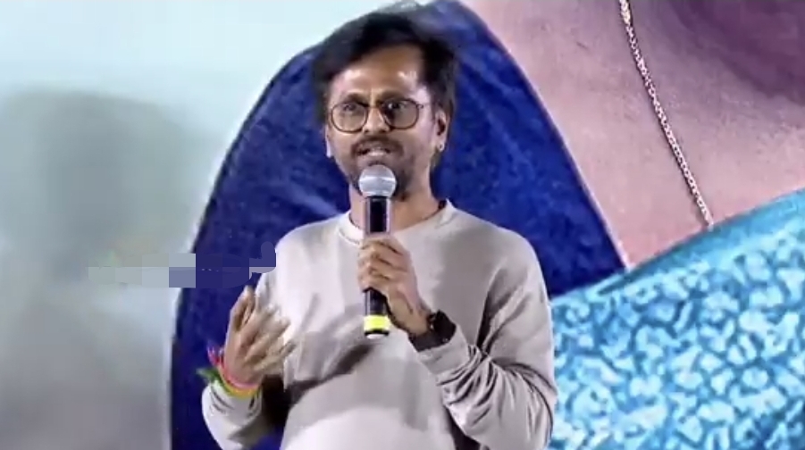 “முதல்வர் நம்பர் நம்மகிட்ட இருக்குன்றது பெரிய தைரியம்” ஏ. ஆர். முருகதாஸ் பகிர்ந்த ஆச்சரியமான உண்மை…. வைரலாகும் ஸ்பீச்….!!