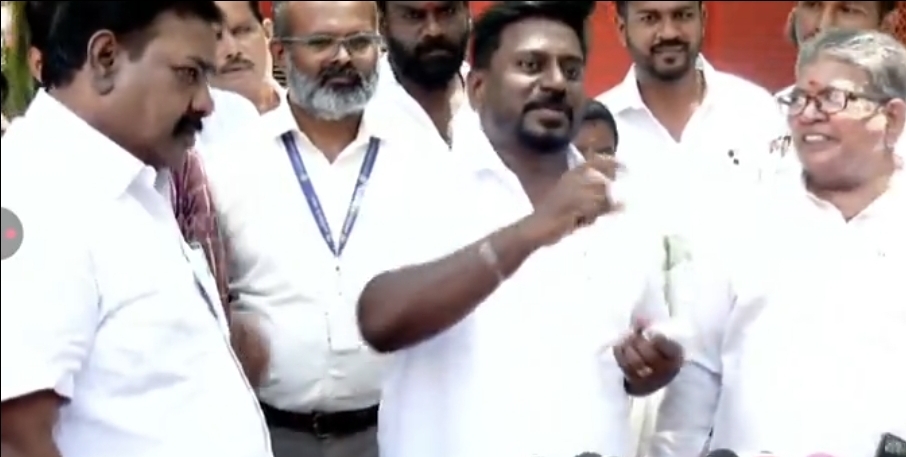 “சிஎம் விஜய்க்கு ட்ரெய்னிங் கொடுக்கலாமே?” செய்தியாளர் கேட்ட கேள்வி…. அமைச்சர் ராஜ்மோகன் கொடுத்த நச் பதிலடி….!!