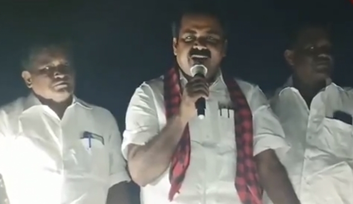 “12 லட்ச ரூபாய் சீட்ல தான் உக்காருவாரா நம்ம முதல்வர்?” மேடையிலேயே வெளுத்து வாங்கிய முன்னாள் அமைச்சர் மெய்யநாதன்….!!