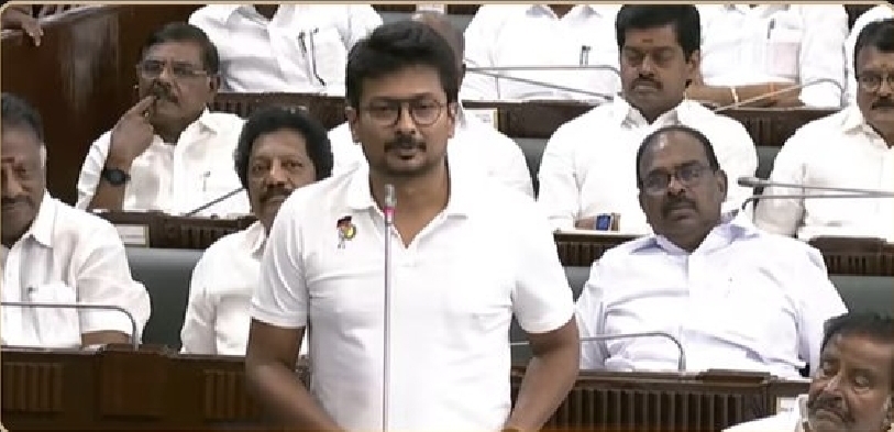 “45 நாட்கள் ஆட்சியில் என்ன பண்ணீங்க?” எந்த சாதனையும் எங்க கண்களுக்கு படல…. புதிய அரசை வெளுத்து வாங்கிய எதிர்க்கட்சித் தலைவர்….!!