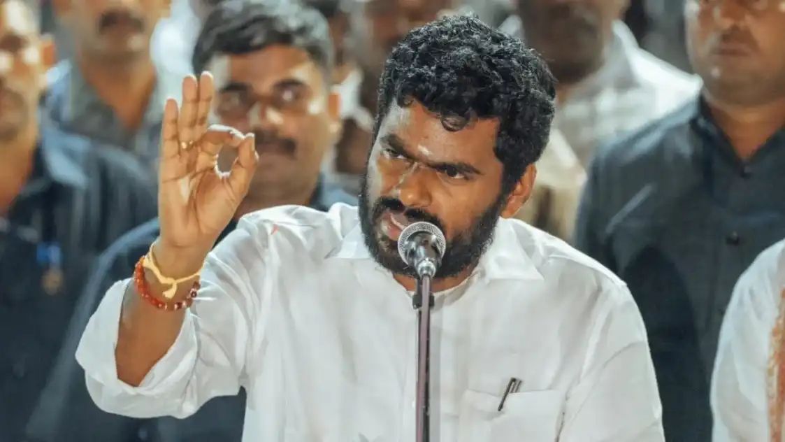 இனி என்னோட பெயரை போட்டோவை பயன்படுத்தக் கூடாது…! “விருப்பப்பட்டால் என் கட்சில வந்து சேருங்க”… அண்ணாமலை அதிரடி அறிவிப்பு…!!!