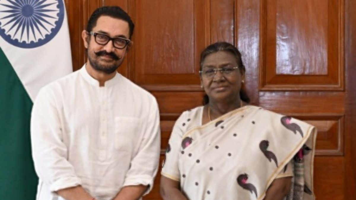 “குடியரசுத் தலைவர் திரௌபதி முர்முவின் வாழ்க்கை வரலாறு” ஆவணப்படம் தயாரிக்கும் பாலிவுட் சூப்பர் ஸ்டார் ஆமீர் கான்….!!