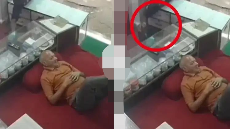 தூங்குடா கைப்புள்ள..! மல்லாக்க படுத்து குட்டி தூக்கம் போட்ட நகைக்கடை உரிமையாளர்… ரூ.8 கோடியை குறட்டை சத்தத்தில் ஆட்டைய போட்ட ஆசாமி.. வீடியோ வைரல்..!!