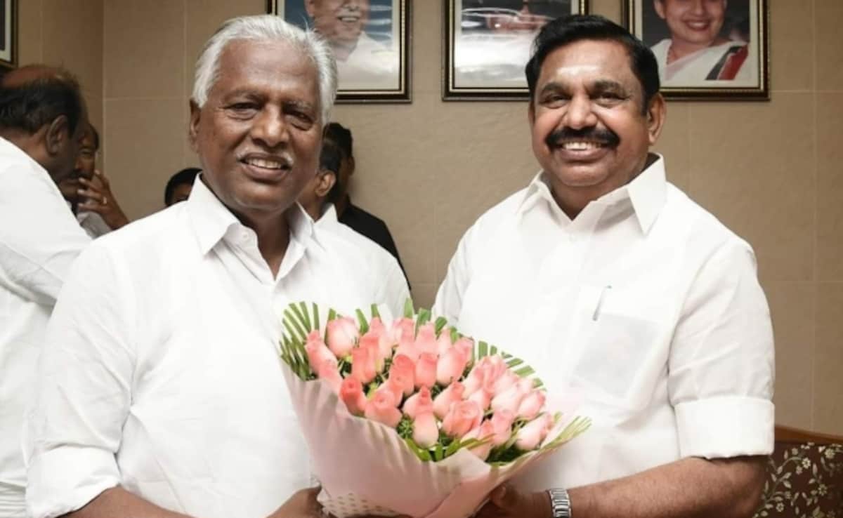 “போனா போயிட்டு போறாங்க…. கொள்கைவாதிகள் இங்கதான் இருக்காங்க” கட்சி மாறுபவர்களை வச்சு செய்த அதிமுக கே.பி.முனுசாமி….!!