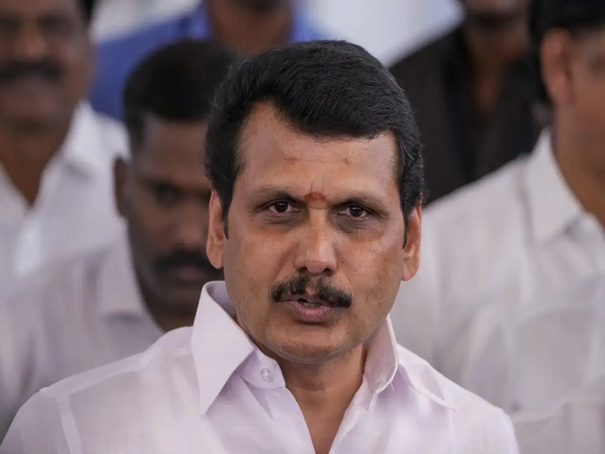 “6 மணி நேரம், 12 மணி நேரம் மின்வெட்டு!”… தவெக அரசுக்கு செந்தில் பாலாஜி கடும் கண்டனம்.. நள்ளிரவில் மக்கள் போராடுவதாக குற்றச்சாட்டு..!!!