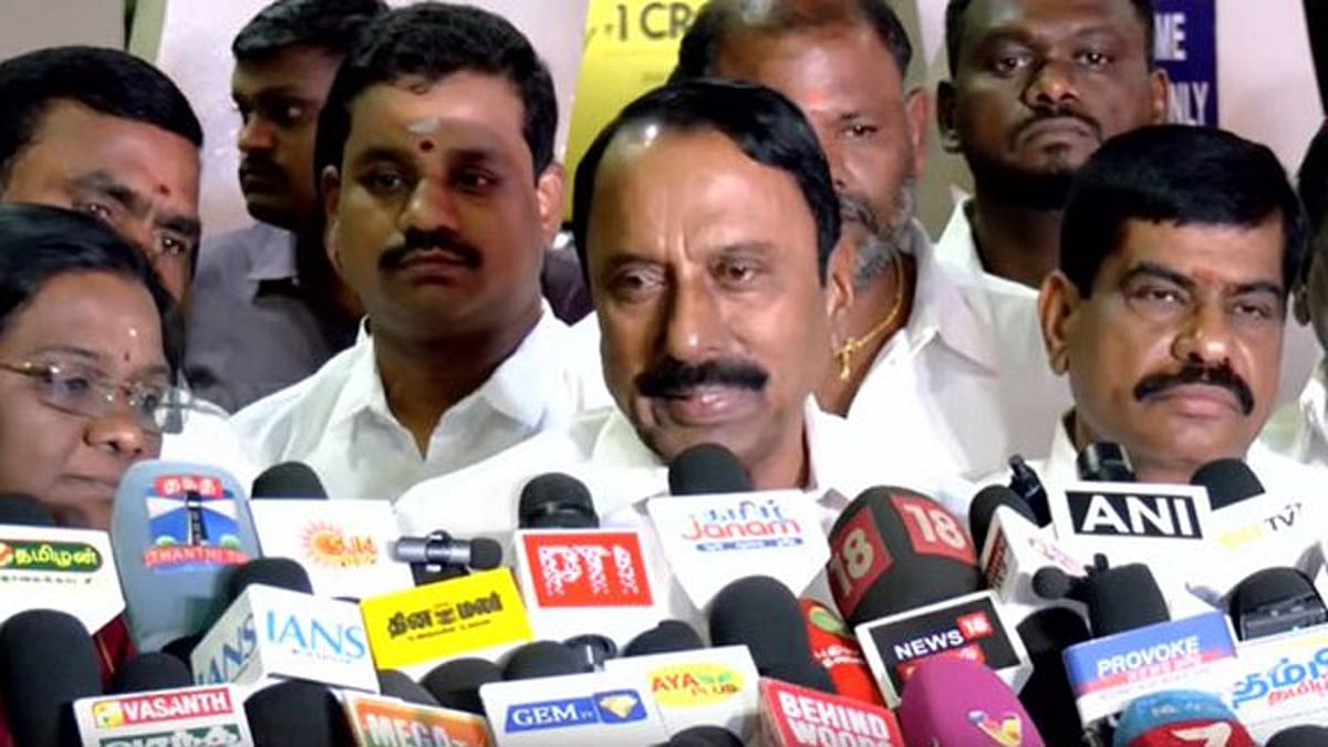 “எங்க சொல்லணுமோ அங்க சிஎம் விஜய் துல்லியமா சொல்வார்” மேகதாது விவகாரத்தில் செங்கோட்டையன்….!!