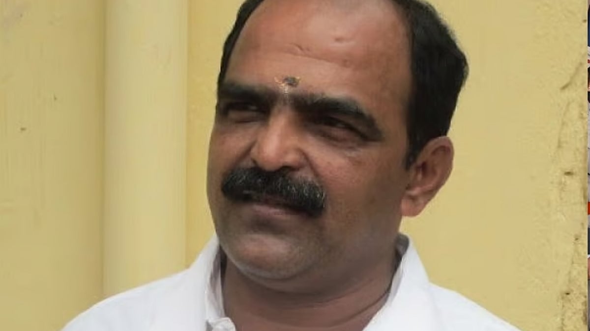 ​பணம் இருந்தா மட்டும்தான் அங்கே மதிக்கிறாங்க…. அவங்களுக்கு தான் பதவி…. முன்னாள் அமைச்சர் பச்சைமால் குற்றச்சாட்டு….!!