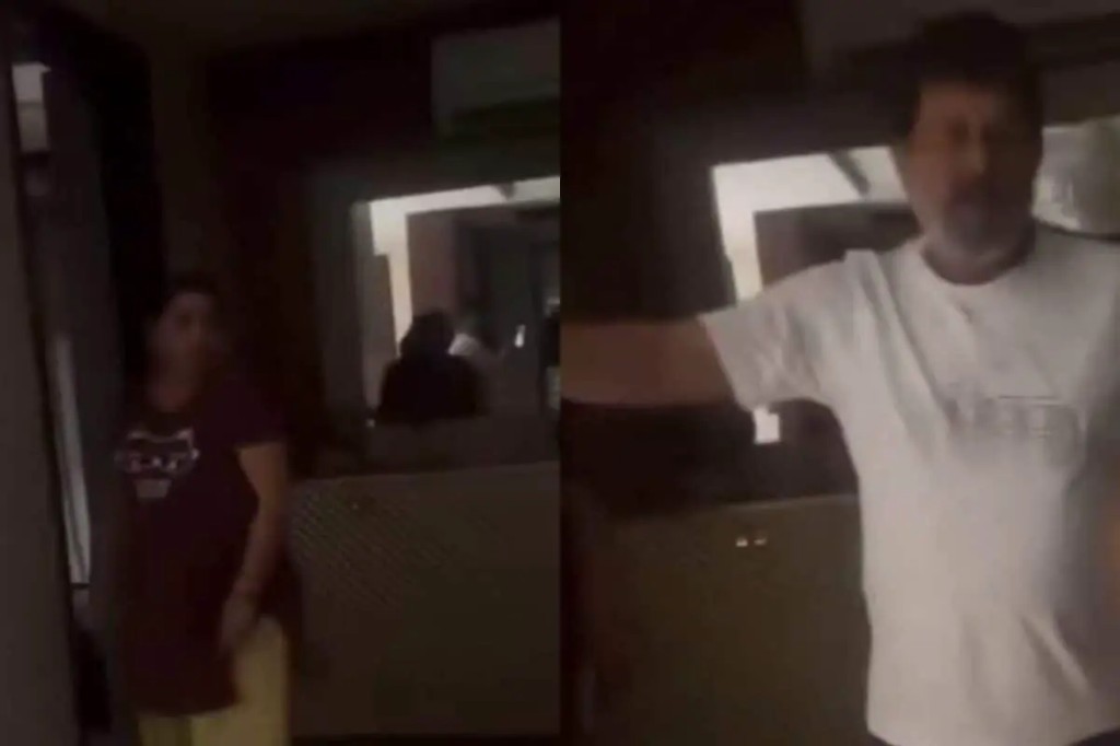 செருப்பால் அடித்த மாமியார்…! வீட்டை விட்டு துரத்தும் மாமனார்… கைகட்டி நின்று வேடிக்கை பார்த்த கணவன்… கதறி அழுதும் விடாத கொடூரம்… பதற வைக்கும் வீடியோ…!!!