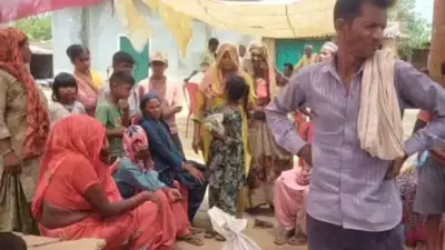 “அம்மா தான் அப்பாவைக் கொன்னாரு…. முகத்தில் தலையணையால் அமுக்கி…. 5 வயதுப் பிள்ளை கொடுத்த பகீர் வாக்குமூலம்…. உறைந்து போன உறவினர்கள்….!!