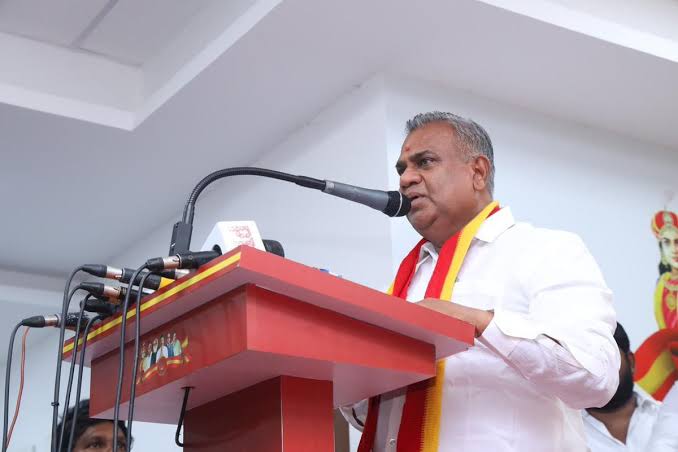 “பேனர், கட்-அவுட்களுக்கு முற்றிலும் தடை!”.. அமைச்சர் என். ஆனந்த் உத்தரவு..!!