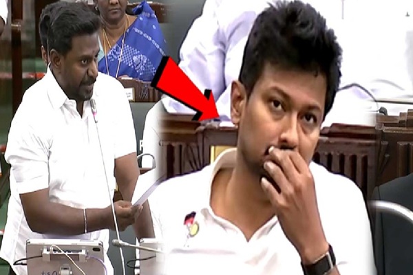 “கூட்டணிக் கட்சியினரை பிளாஸ்டிக் சேர் போட்டு நாங்க ஒன்னும் கேவலப்படுத்தலப்பா..   ‘யார் அந்த சார்’ ஞாபகம் வரலையாப்பா? உதயநிதியைத் தாக்கிபேசிய அமைச்சர் ராஜ்மோகன்..!!