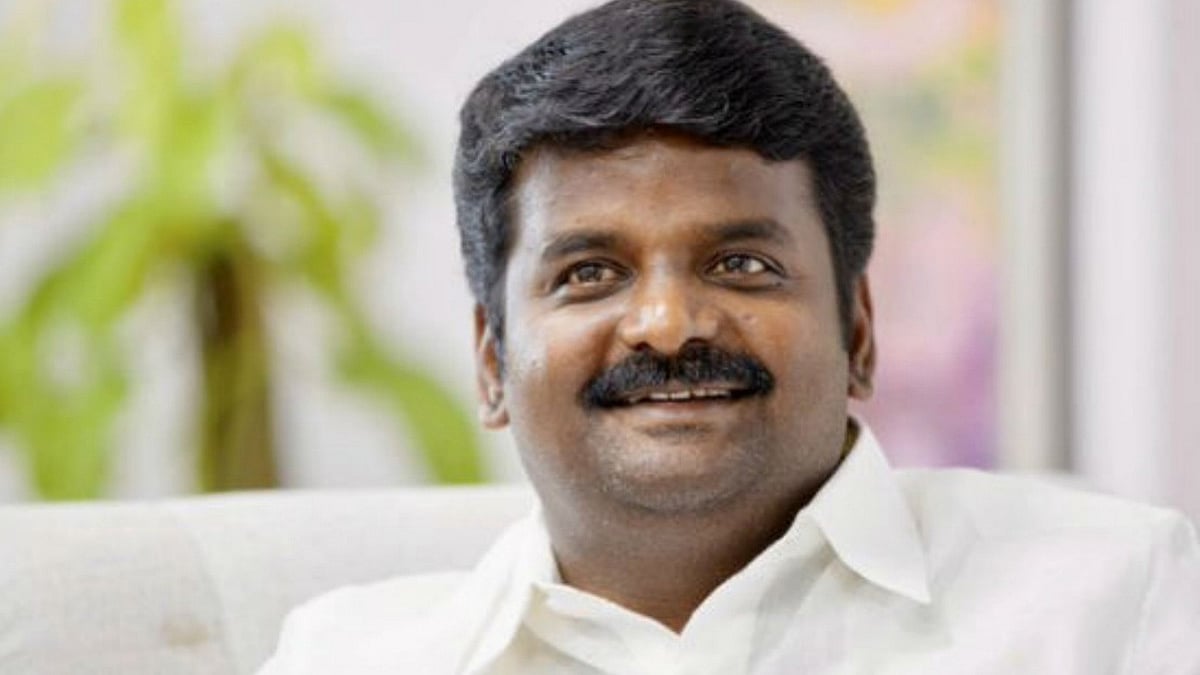 ​”திமுகவுக்கு போகலாம்னுதான் நெனச்சேன்…. ஆனா” கடைசி நேரத்துல ரூட்டை மாத்திய விஜயபாஸ்கர்…. விரைவில் தவெக-வில் ஐக்கியம்….!!