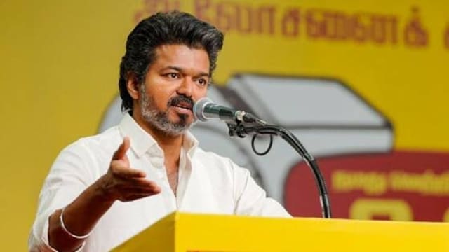 ​”ஊழல் எதிர்ப்புனு சொல்லிட்டு இவங்களையா சேர்ப்பீங்க?” சி.விஜயபாஸ்கர் வருகையால் தவெகவில் வெடித்த சர்ச்சை…. விமர்சனங்களால் சரியும் பலம்….?