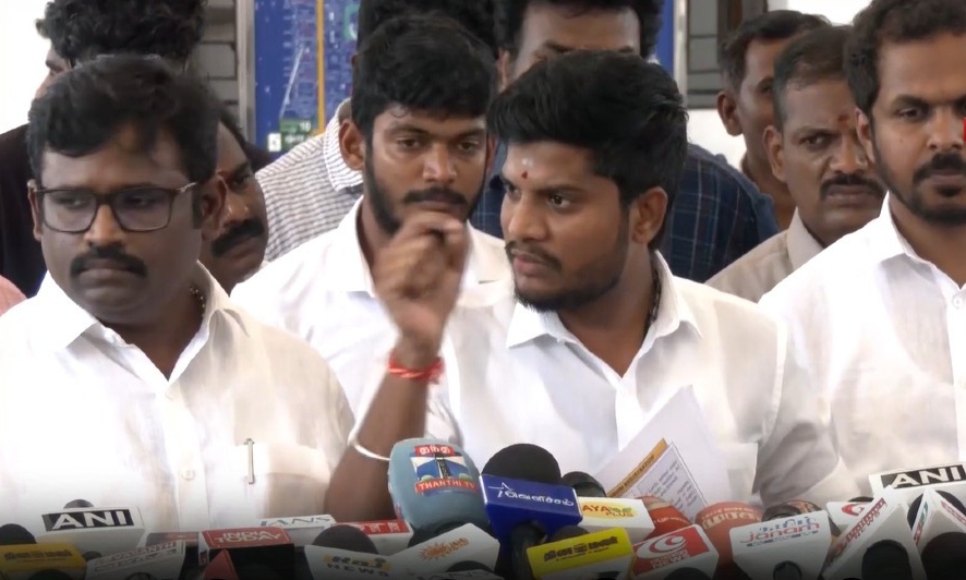 “எதிர்க்கட்சிகளின் வன்மம் இதுதான்!”… நில விவகாரத்தில் எதிர்க்கட்சிகளுக்கு அமைச்சர் ரமேஷ் கொடுத்த பதிலடி.. பரபரப்பில் அரசியல்..!!!!