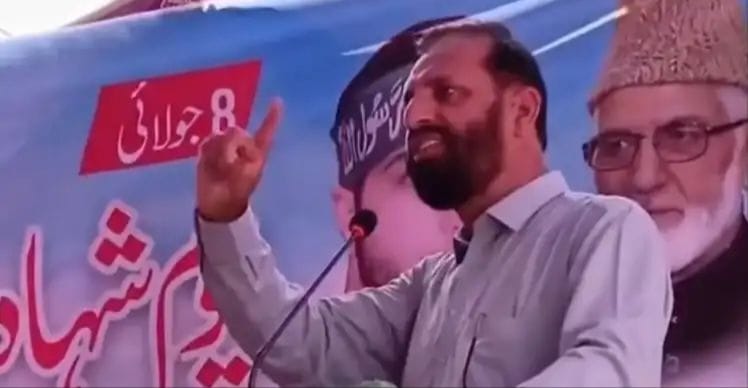 காஷ்மீர் சுடுகாட்டில் பாகிஸ்தானியர்கள்…! இந்திய ராணுவத்தின் வேட்டையால் அலறும் பயங்கரவாதிகள்… உலக அரங்கில் மீண்டும் அசிங்கப்பட்ட பாகிஸ்தான்… பரபரப்பு வீடியோ..!