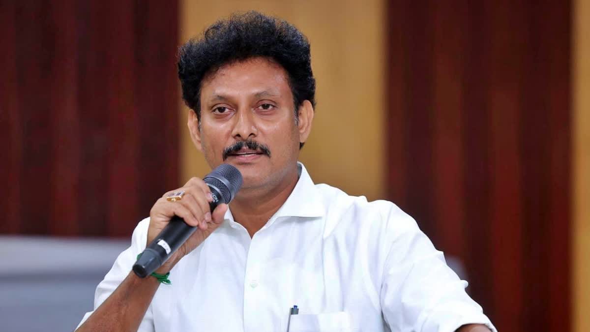 48 மணி நேரம் தான் கெடு…! மன்னிப்பு கேளுங்க இல்லனா ரூ.50 போடி கட்டுங்க… செக் வைத்த அன்பில் மகேஷ்… முக்கிய வழக்கில் லீகல் ஆக்சன்…!!