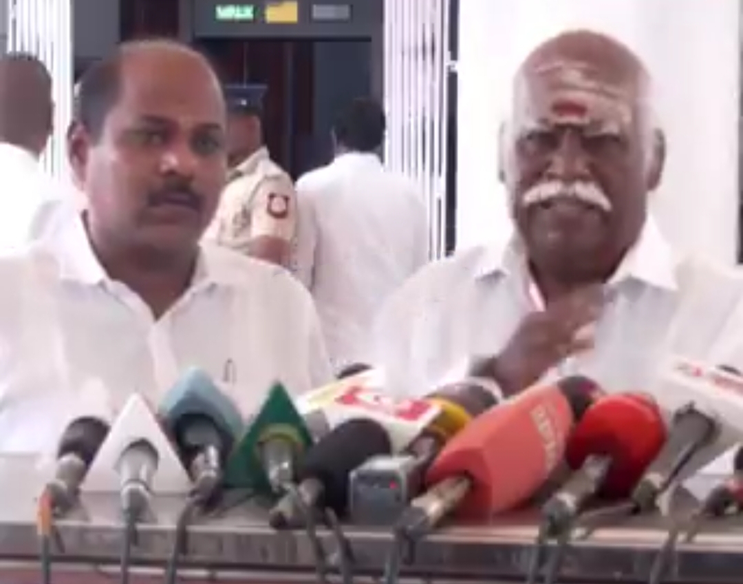 “கடைசில மக்கள் தகுந்த பதில் கொடுப்பாங்க!” செந்தில்பாலாஜியால் நடுத்தெருவிற்கு வந்த 350 குடும்பங்கள்!” டாஸ்மாக் டெண்டர் விவகாரத்தில் அதிரடிப் பதிவுகள்..!!”