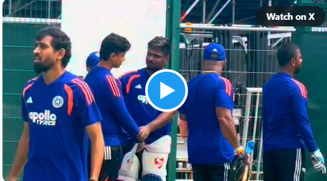 “நெட்ஸ்ல பேட்டிங் ஆட சான்ஸ் கிடைக்கலைன்னு ஏன் தம்பி தனியா நிக்கிற; நாங்க இருக்கோம் உனக்கு!” மைதானத்தின் மூலையில் சோகமாக நின்ற  வைபவ்வை ஓடிச்சென்று கட்டியணைத்த சஞ்சு சாம்சன்! உருக்கமான வீடியோ..!!