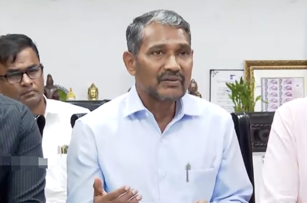 ஆணவக் கொலை தடுப்புச் சட்டம் எப்போது…. வன்னி அரசு கொடுத்த அதிரடி அப்டேட்…. தமிழக அரசியலில் பெரும் பரபரப்பு….!!