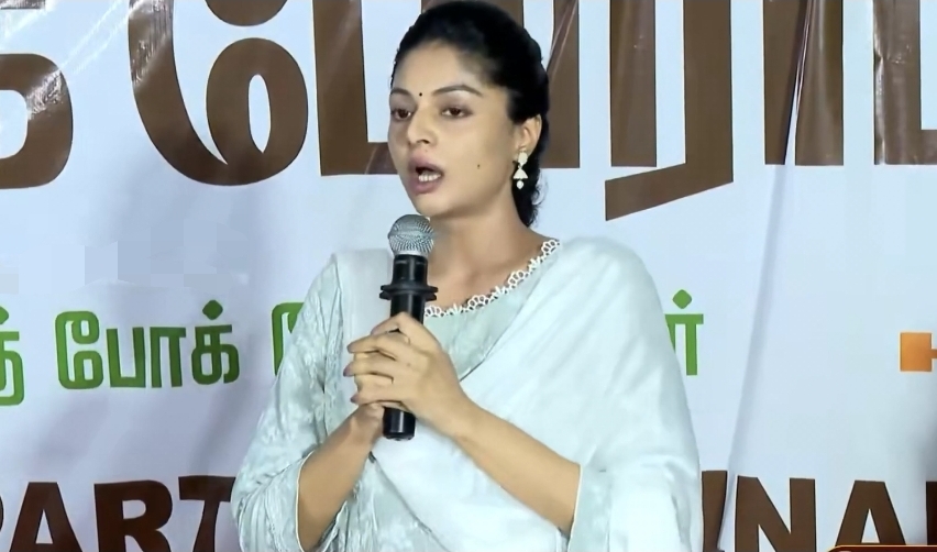 “நீங்கள்தான்யா உண்மையான கோமாளிகள்” நீட் போராட்டத்தில் அரசியல்…. மேடையில் ஆவேசமான சனம் ஷெட்டி….!!