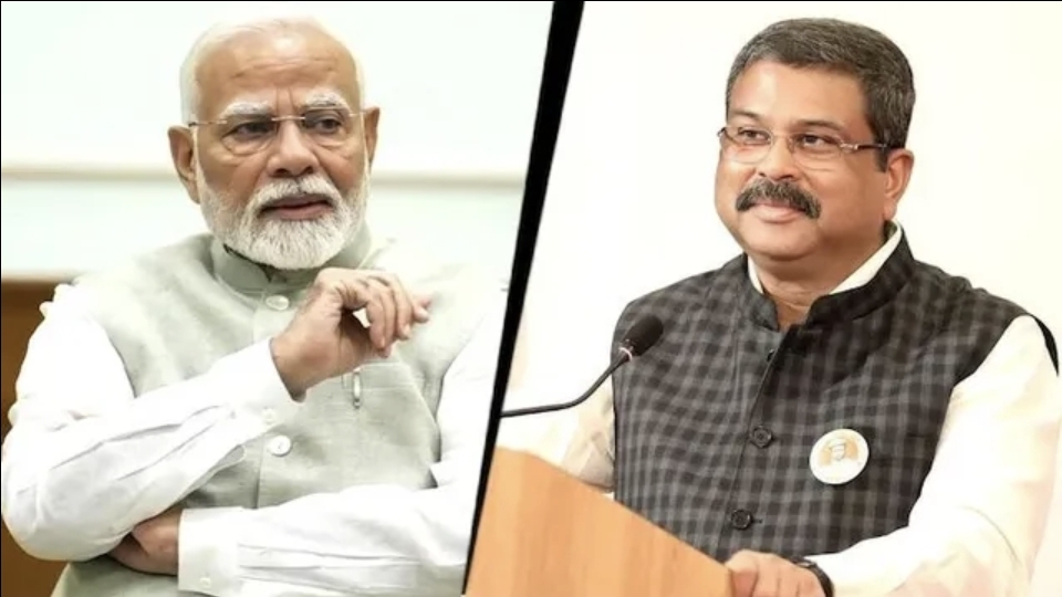 BREAKING: தர்மேந்திர பிரதான் அதிரடி ராஜினாமா…. இறுதியாகப் பணிந்தது மத்திய அரசு….!!