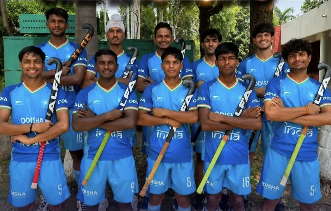 “கிரிக்கெட்ல மட்டும் இல்ல…. இதுலயும் நாங்கதான் கெத்து” பாகிஸ்தானை கதறவிட்டு கோப்பையை தூக்கிய இந்தியா…. அதிரும் விளையாட்டு உலகம்….!!