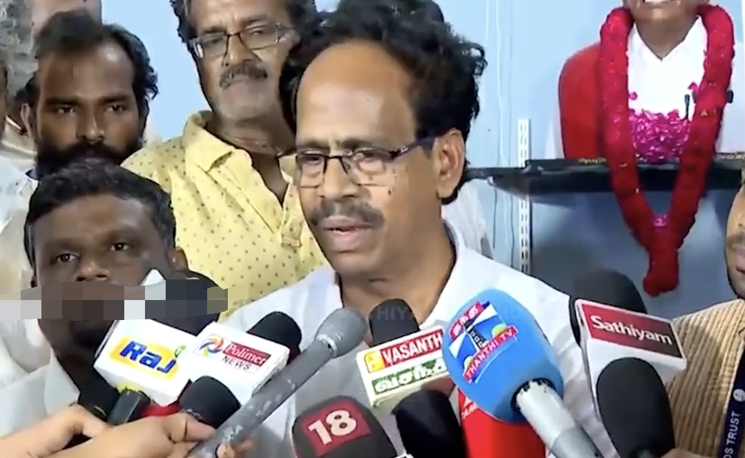 “அரசியல்ல நிலைப்பாடு மாறலாம்…. ஆனா” ஜனநாயகப் போரில் கை கோர்க்கத் தயார்…. மார்க்சிஸ்ட்/சிபிஐ கொடுத்த மாஸ் அப்டேட்….!!