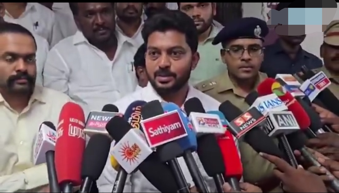 “தமிழக மக்களின் நலனே அரசின் முதன்மை இலக்கு!” வளர்ச்சிப் பணிகள் ஆய்வுக் கூட்டத்தில் அமைச்சர் டி.கே. பிரபு அதிரடிப் பேச்சு..!!”