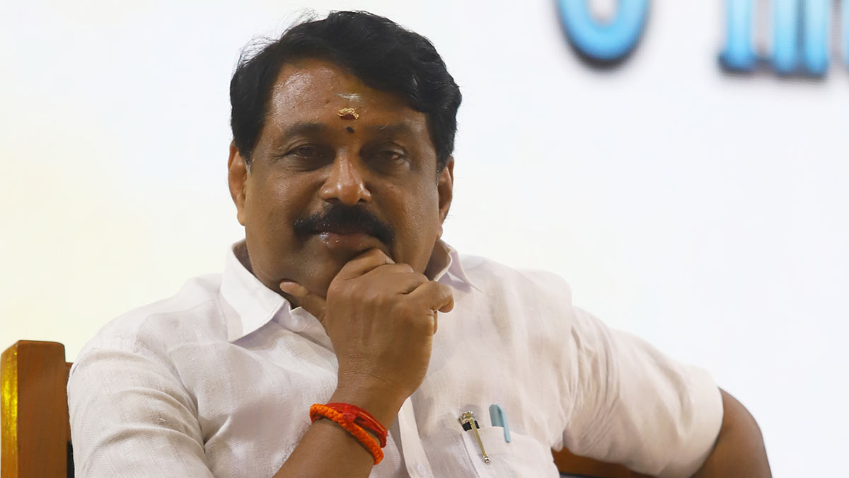 பாஜக தலைவர் நயினார் நாகேந்திரனுக்கு ரூ.25 கோடி பரிசு.. இத மட்டும் செய்யுங்க போதும்.. தமிழக விவசாயிகள் சங்க தலைவர் அதிரடி அறிவிப்பு..!