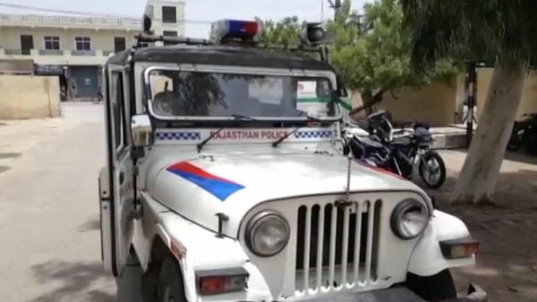 அட கொடுமையே…. அரசு வேலைக்காக அம்மாவை கொல்லுவாலா…? பெற்ற மகள் செய்த கொடூரம்…. பதற வைக்கும் சம்பவம்….!!