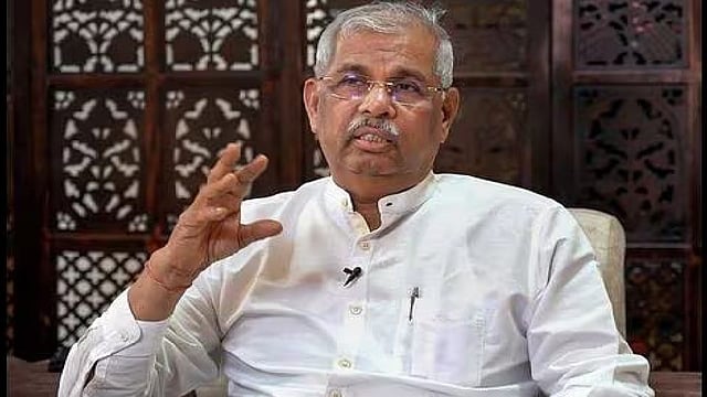 “மிஸ் பண்ணிடாதீங்க மக்களே” ஜூலை 31 வரை நடக்கும் சுய விவர கணக்கெடுப்பு…. ஆளுநர் கொடுத்த முக்கிய அலர்ட்….!!