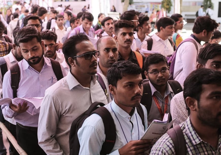 “வேலை இல்லாம 8.7 கோடி இளைஞர்கள்” நிதி ஆயோக் அறிக்கையில் வெளியான பகீர் தகவல்…. அதிர்ச்சியில் நிபுணர்கள்….!!