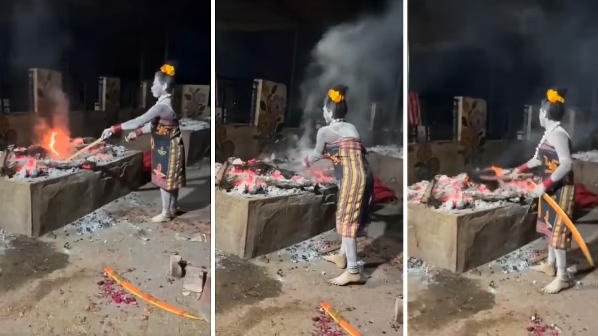 ரொம்ப அருவருப்பா இருக்கு..! “சுடுகாட்டில் எரியும் பிணத்திலிருந்து மாமிசத்தை எடுத்து சாப்பிட்ட பெண் அகோரி”… பார்த்தாலே வாந்தி வருது… செத்த பிறகு கூட விட மாட்டீங்களா..? பகீர் வீடியோ…!