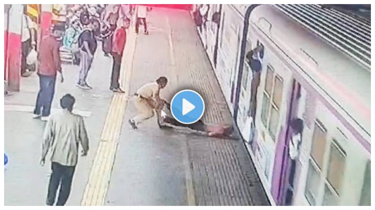 “ஒரு செகண்ட் லேட் ஆகியிருந்தாலும் உயிரே போயிருக்கும்!”.. ஓடிவந்து மனித உயிரைக் காப்பாற்றிய பெண் காவலர்… இணையத்தில் குவியும் பாராட்டு!.. வைரலாகும் சிசிடிவி வீடியோ..!!!
