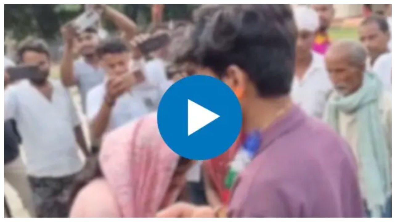 “ஆள் நடமாட்டமே இல்லாத காட்டுக்குள்ள ரெண்டு பேரும் என்ன பண்றாங்கன்னு போய்ப் பார்த்தா அதிர்ச்சிடா!” – கையும் களவுமாகப் பிடிபட்ட காதல் ஜோடி!.. வைரல் வீடியோ..!!!