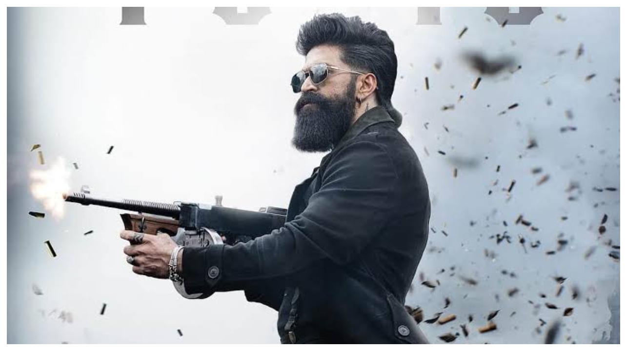 “rocking star யஷ் திரும்ப வந்துட்டாருப்பா, இந்த தடவை சம்பவம் ரொம்ப பெருசு..!” உலகெங்கும் 12,000 ஸ்கிரீன்களில் வெளியாகும் பிரம்மாண்டப் படம்..!!!