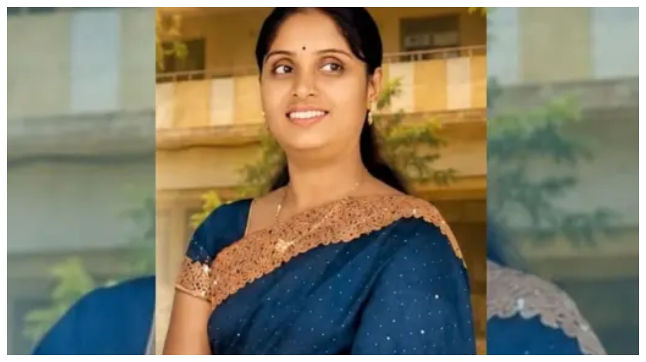 “‘அந்த ரெண்டு மார்க் இழப்பு என்னை உடைக்கல… இன்னும் பலமா மாத்துச்சு!'” – ஆசிரியர் கனவை மெய்ப்பித்த தனஸ்ரீ காளுக்கேவின் நெஞ்சைத் தொடும் கதை..!!!